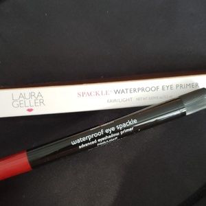 Laura Geller Spackle waterproof eye Primer